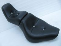 Softail Custom OEM seat 1.jpg